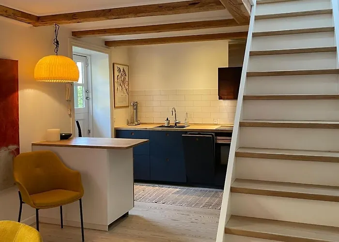 Adventurous Backhouse Centrally Located In * Odense