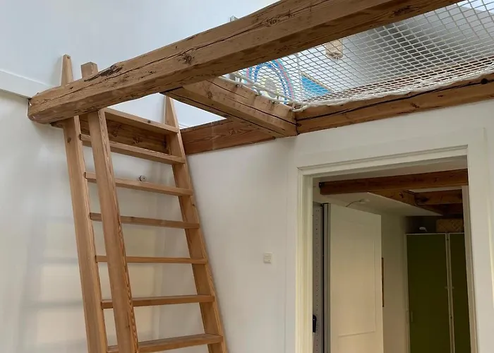 Adventurous Backhouse Centrally Located In